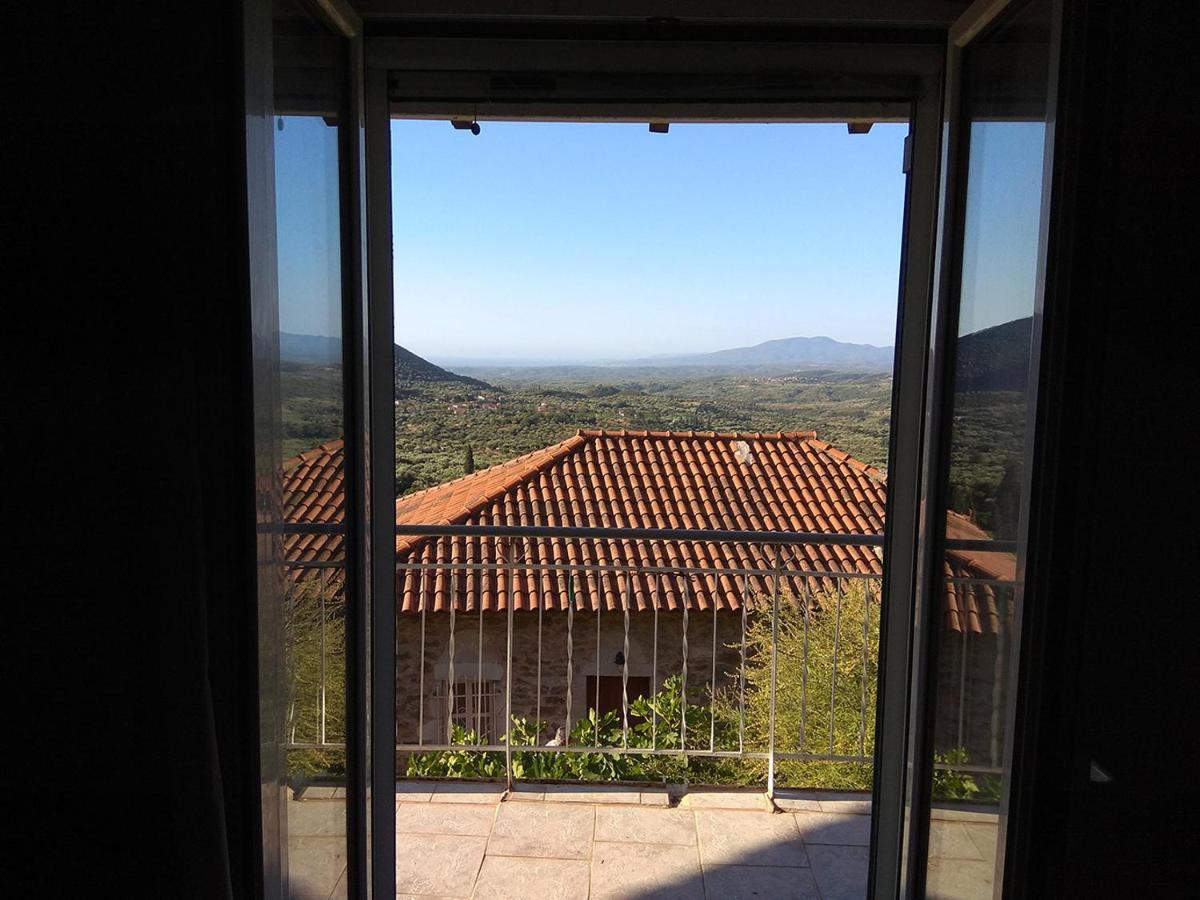 Appartamento Vintage House With A Fantastic View Mavrommátion Esterno foto